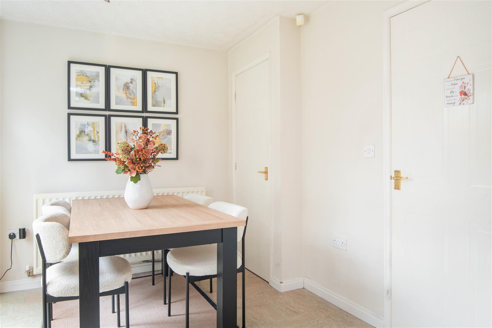 3 bed property in Woodlark Drive, Chorley